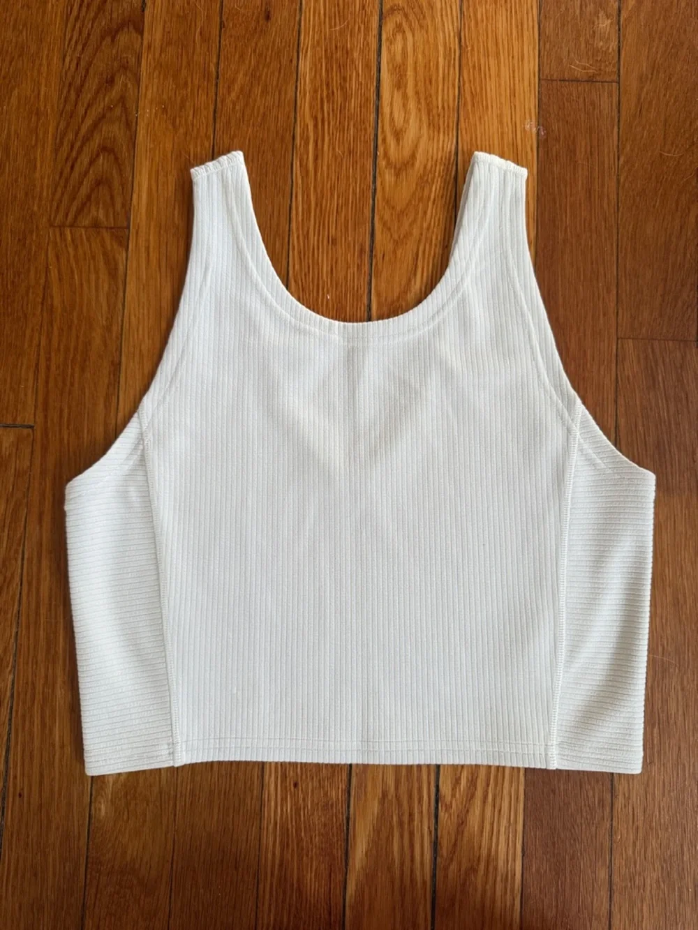 Lululemon Women’s Cream Ribbed Tank Crop Top - Picture 6 of 7